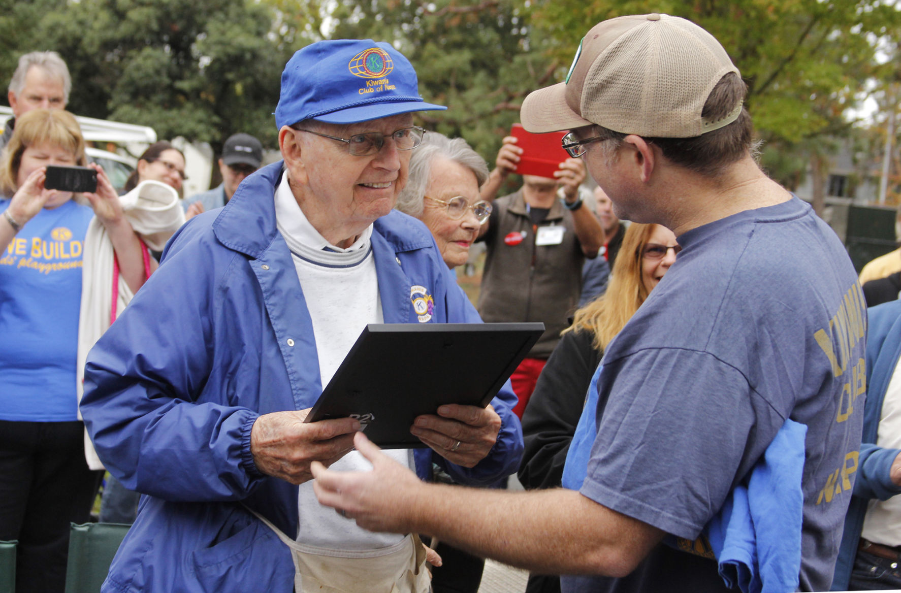 Master Gardeners: The flowering trees of Fuller Park | Master Gardener 8 Arbor Day at Fuller Park